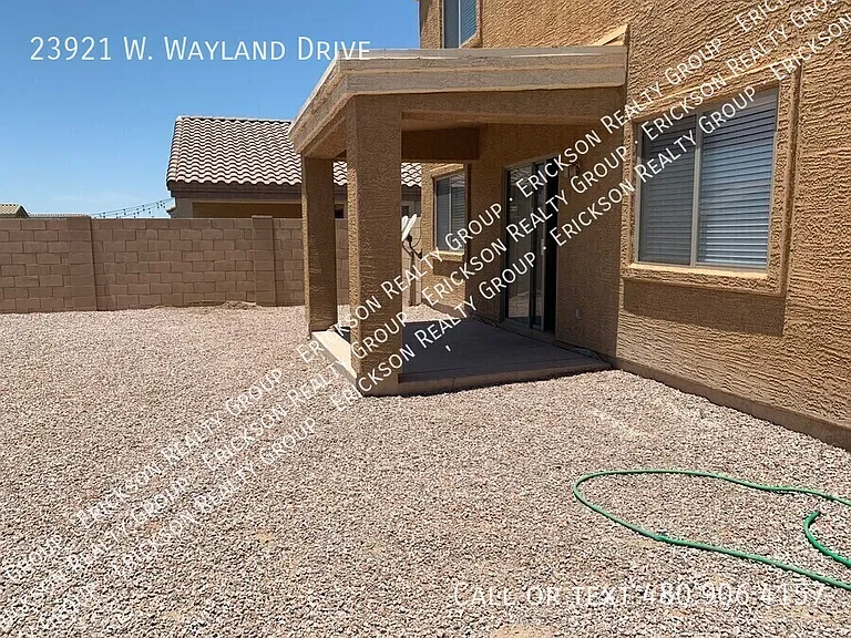 23921 W Wayland Dr — Photo 31