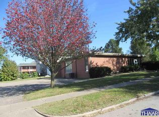 525 S 4th St, Terre Haute, IN 47807