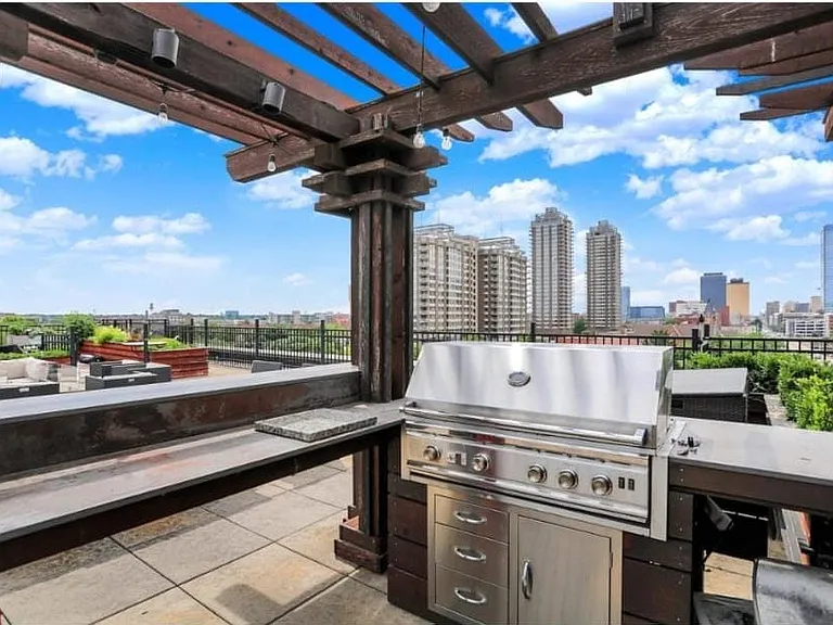 825 N Delaware St #5B — Photo 16