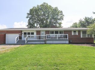 1524 Olivesburg Rd, Mansfield, OH 44905