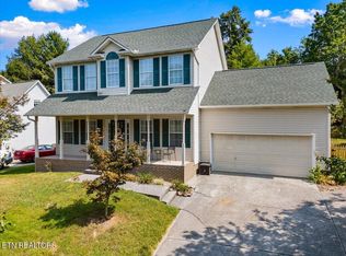 6421 Ridge Run Dr, Knoxville, TN 37921