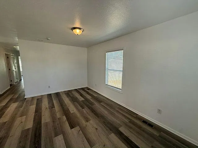 2 bed, 880 sqft, $1,780 — Photo 3
