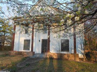 702 Key St, Delight, AR 71940