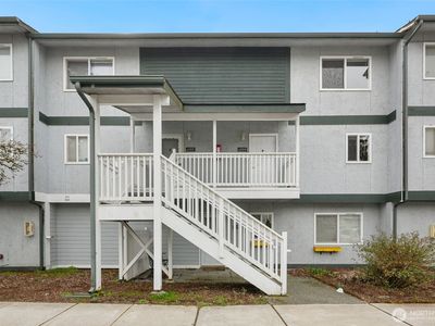 8823 Holly Drive #A204, Everett, WA, 98208
