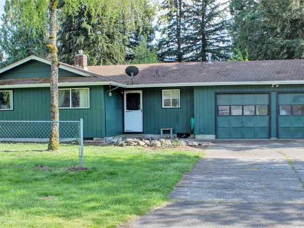 280 SE Juniper St, Mill City, OR 97360