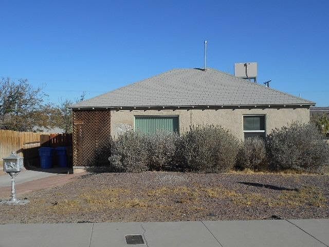 1st image of 1011 Flora Ave