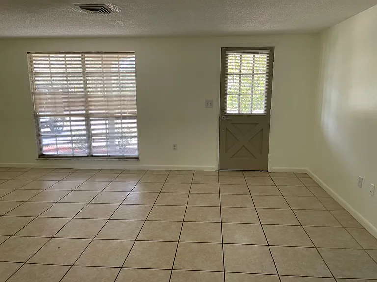 12414 Parchment Dr — Photo 7