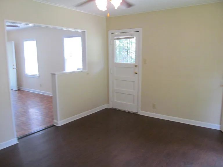 3682 Bowen Ave — Photo 5