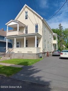 26 Parkwood Avenue, Johnstown, NY, 12095
