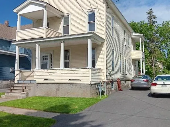 26 Parkwood Avenue, Johnstown, NY 12095