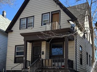 2818 N 33rd St #2818A, Milwaukee, WI 53210