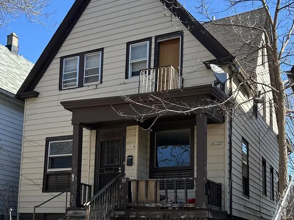 2818 North 33rd STREET #2818A, Milwaukee, WI 53210