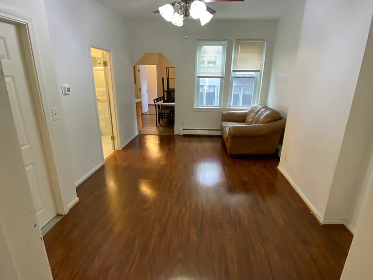 32 Cunard St #3 — Photo 6