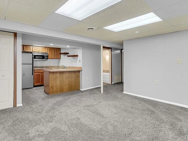 1921 Vine Way Dr #35 — Photo 20
