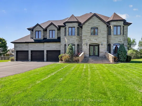 5472 Wicklow Dr, Ottawa, ON K4M 1C4