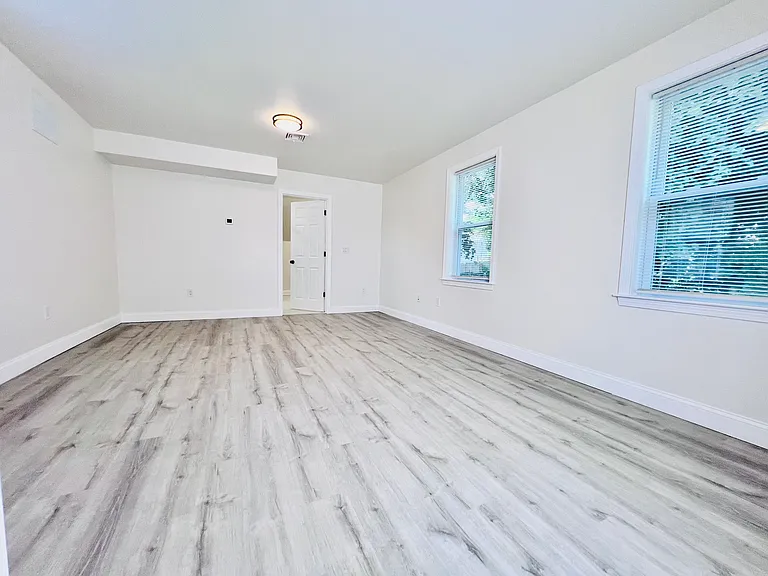 164 Ashburnham St #2 — Photo 19