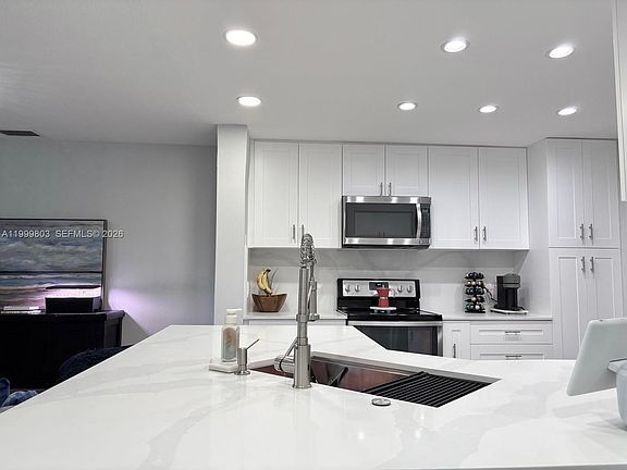 5th image of 6728 Boca Pines Trl APT B