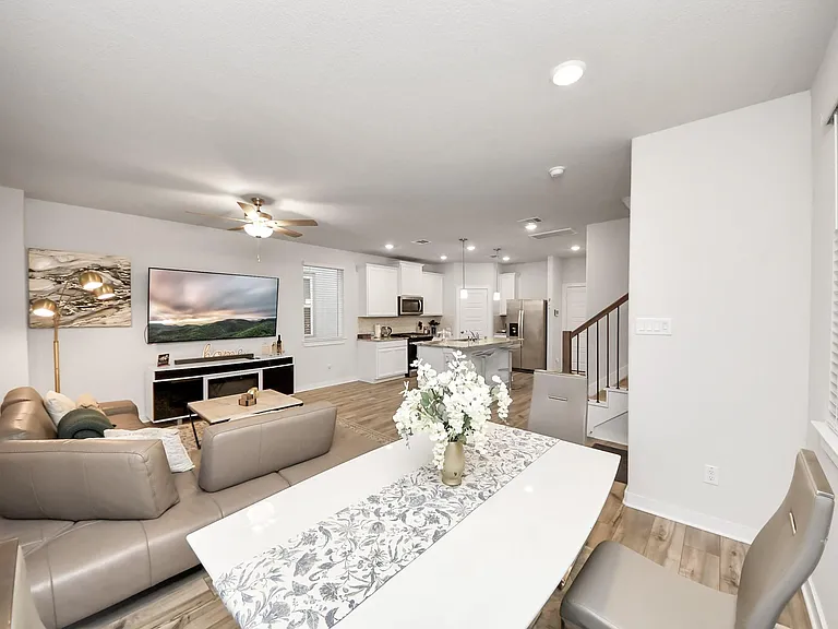 8207 Rising Stream Dr — Photo 13