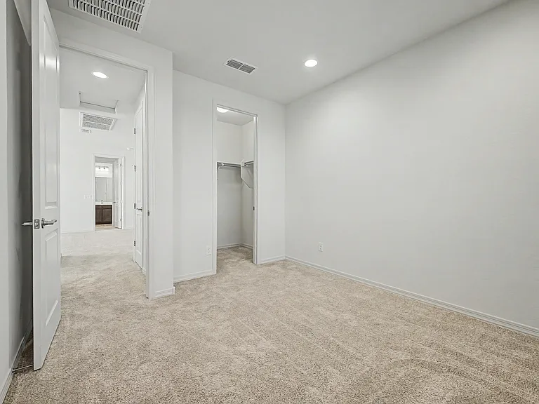 25552 S 230th St — Photo 26
