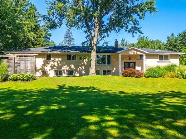 2159 Britannia Rd, Burlington, ON L7P 0E8