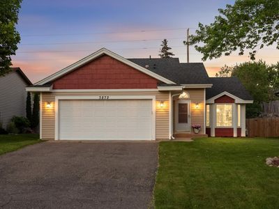 3872 Westbury Ln, Eagan, MN, 55123