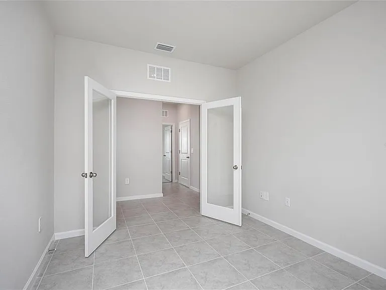 16873 Castoro Dr — Photo 14