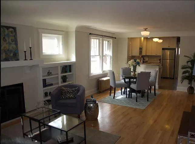 1015 Madison St — Photo 3