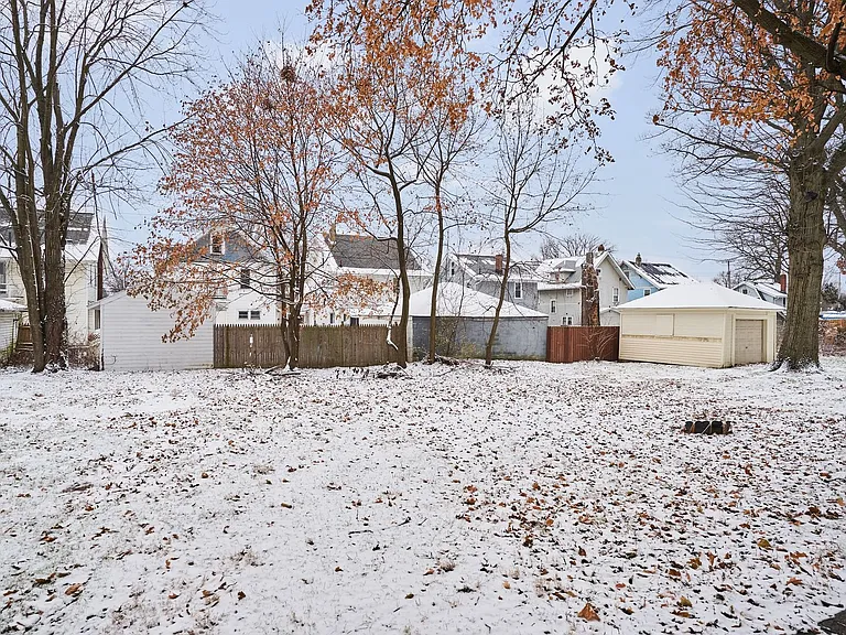346 Beechwood Dr — Photo 13