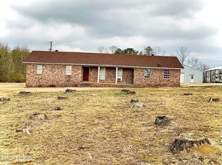 7054 County Road 280, Vossburg, MS 39366