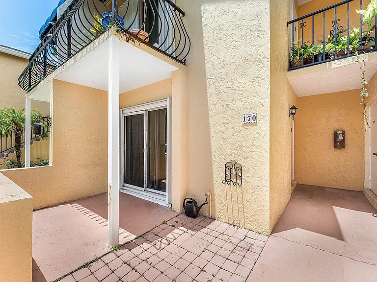 170 Waterside Dr #170 — Photo 11