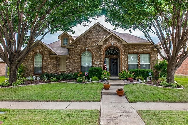 1st image of 2091 Garrison Dr