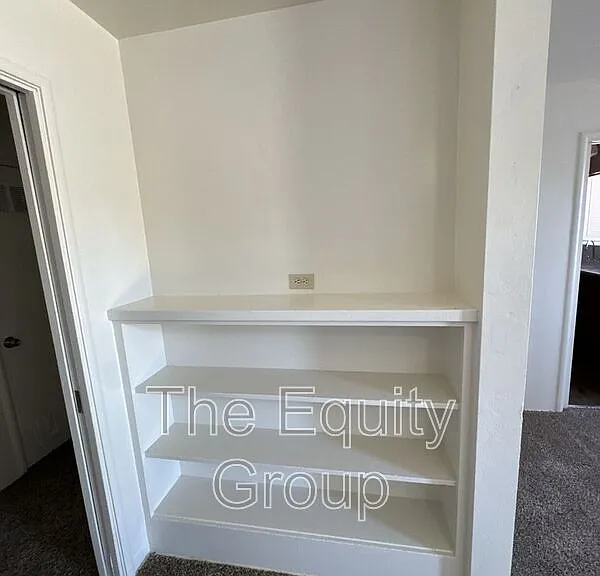 301 W Murray Ave #301 — Photo 4