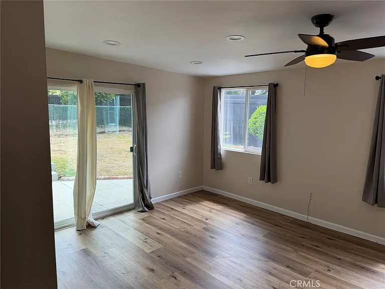3082 Thurin Ave — Photo 18