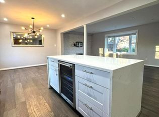 6910 Ontario St, Springfield, VA 22152