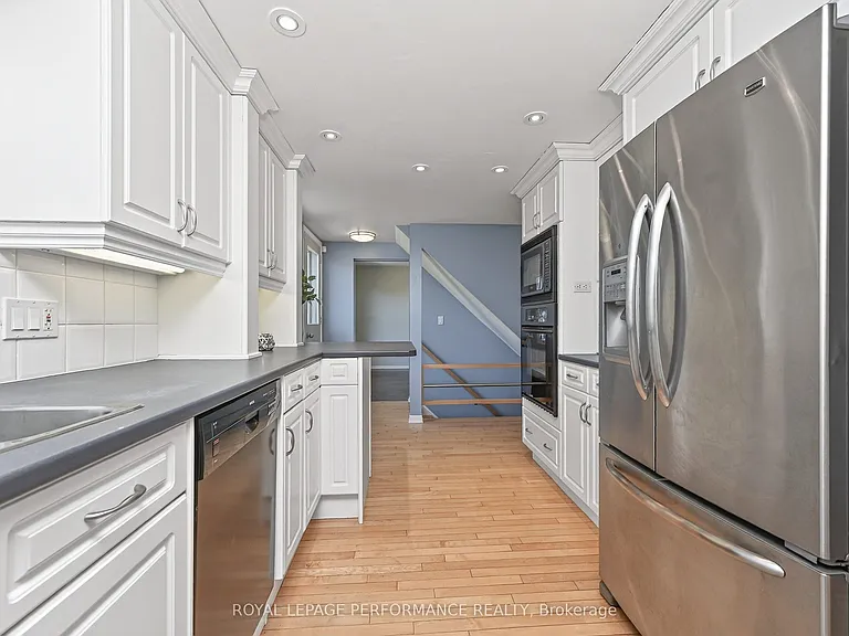 1799 Dorset Dr — Photo 12