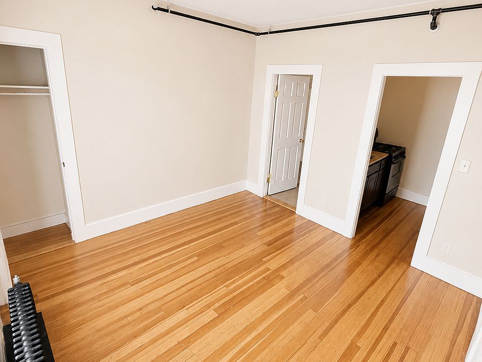 1st image of 6 Main St #106