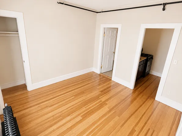 6 Main St #106, Rochester, NH 03867