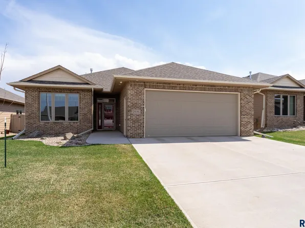 2616 S Kinderhook Ave, Sioux Falls, SD 57106