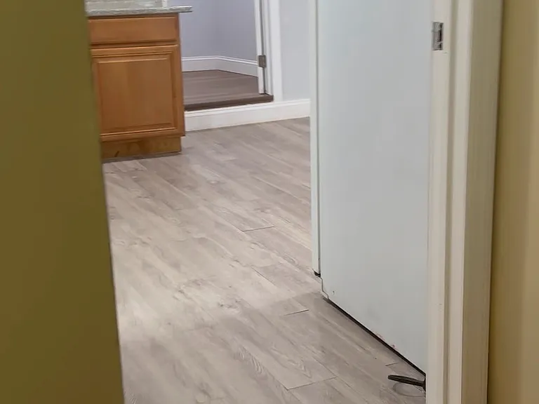 25 E 18th St #2 — Photo 9