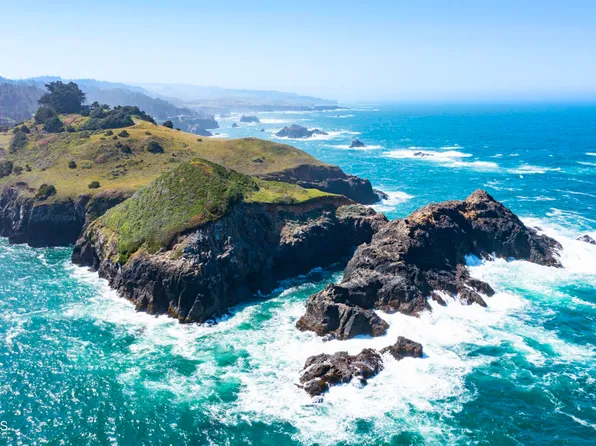 50500 E Buckhorn Cove Rd, Little River, CA 95456