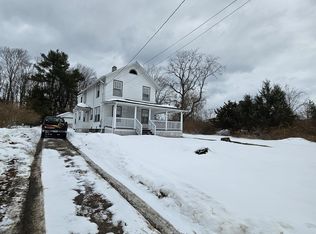 1012 Storrs Rd, Mansfield, CT 06268