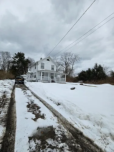 1012 Storrs Rd Photo 1