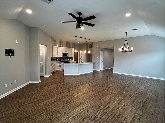 5th image of 6702 Path Way Ct