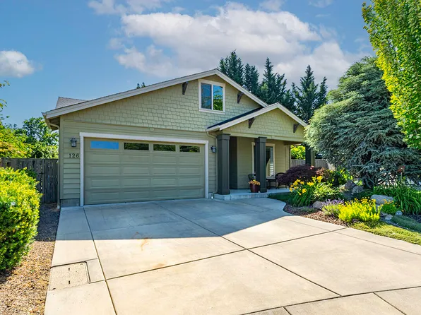 126 Marin Ct, Talent, OR 97540