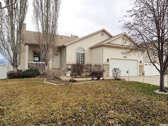 2nd image of 6247 S Wakefield Way