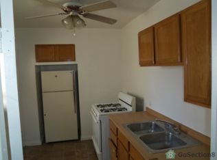 2836 W Vernon Ave, Los Angeles, CA 90008