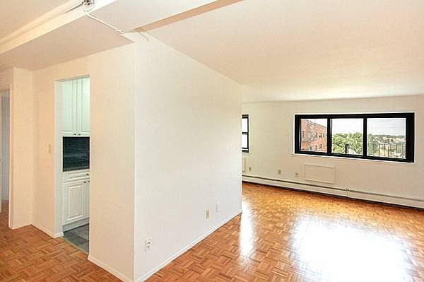 1st image of 11 Irving Ave