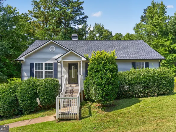 185 Hidden Brook Trl, Newnan, GA 30265