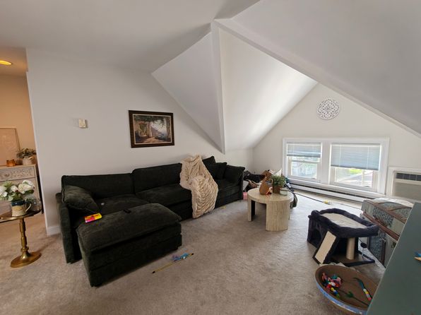 22 Clovelly Rd #3A