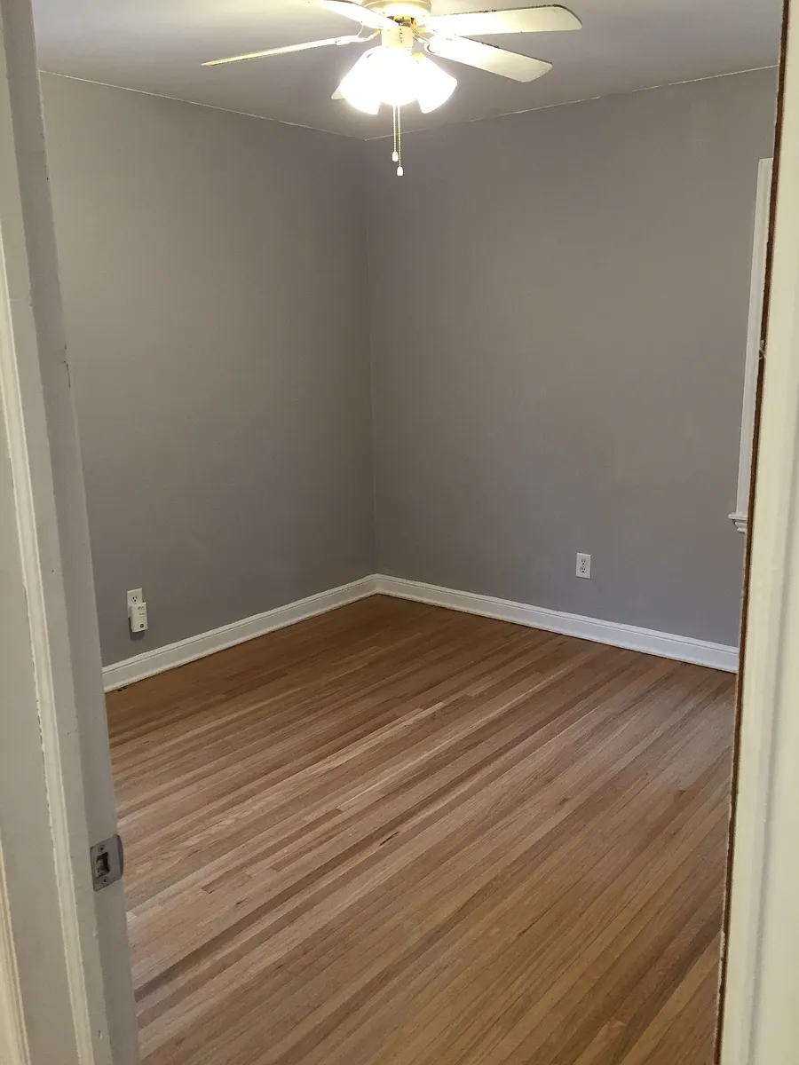 Building Photo - 4529 Minnehaha Ave #2